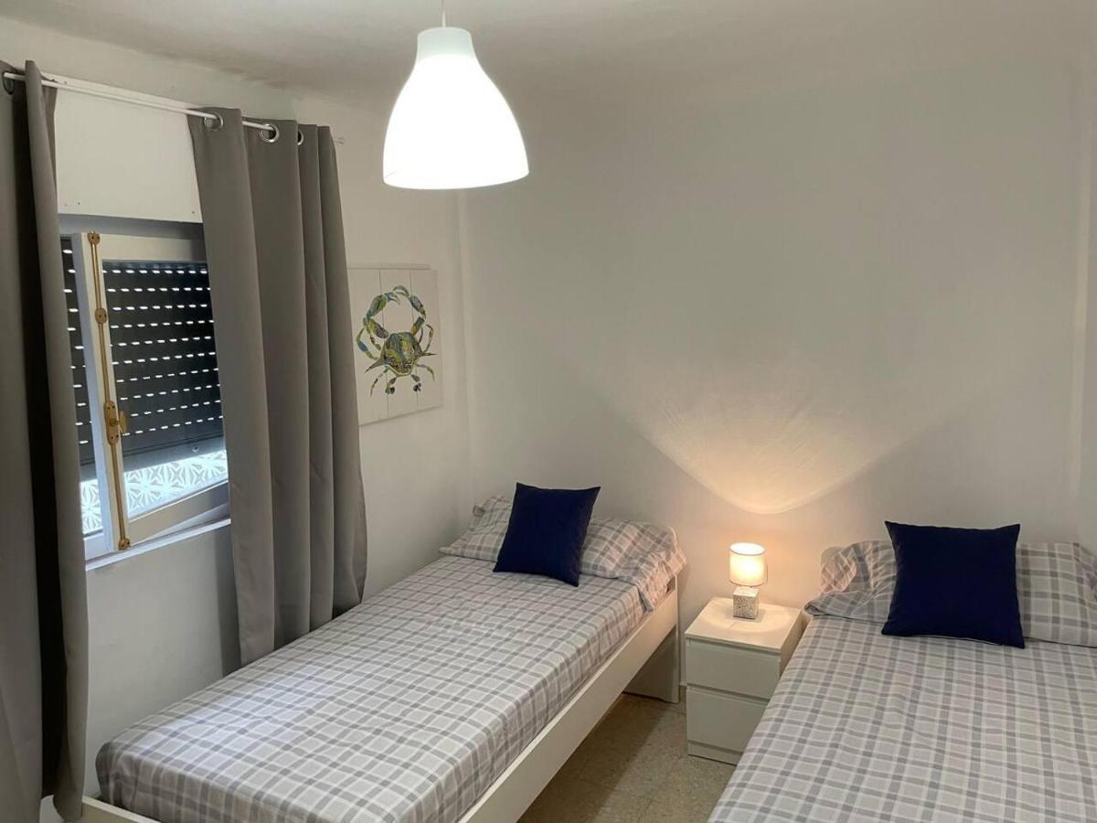 Renovated And Newly Furnished 3 Bedroom Apartment 산페르난도 외부 사진